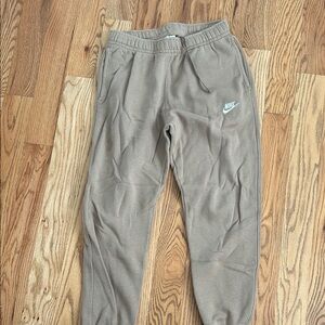 Nike Jogger Pants - Khaki